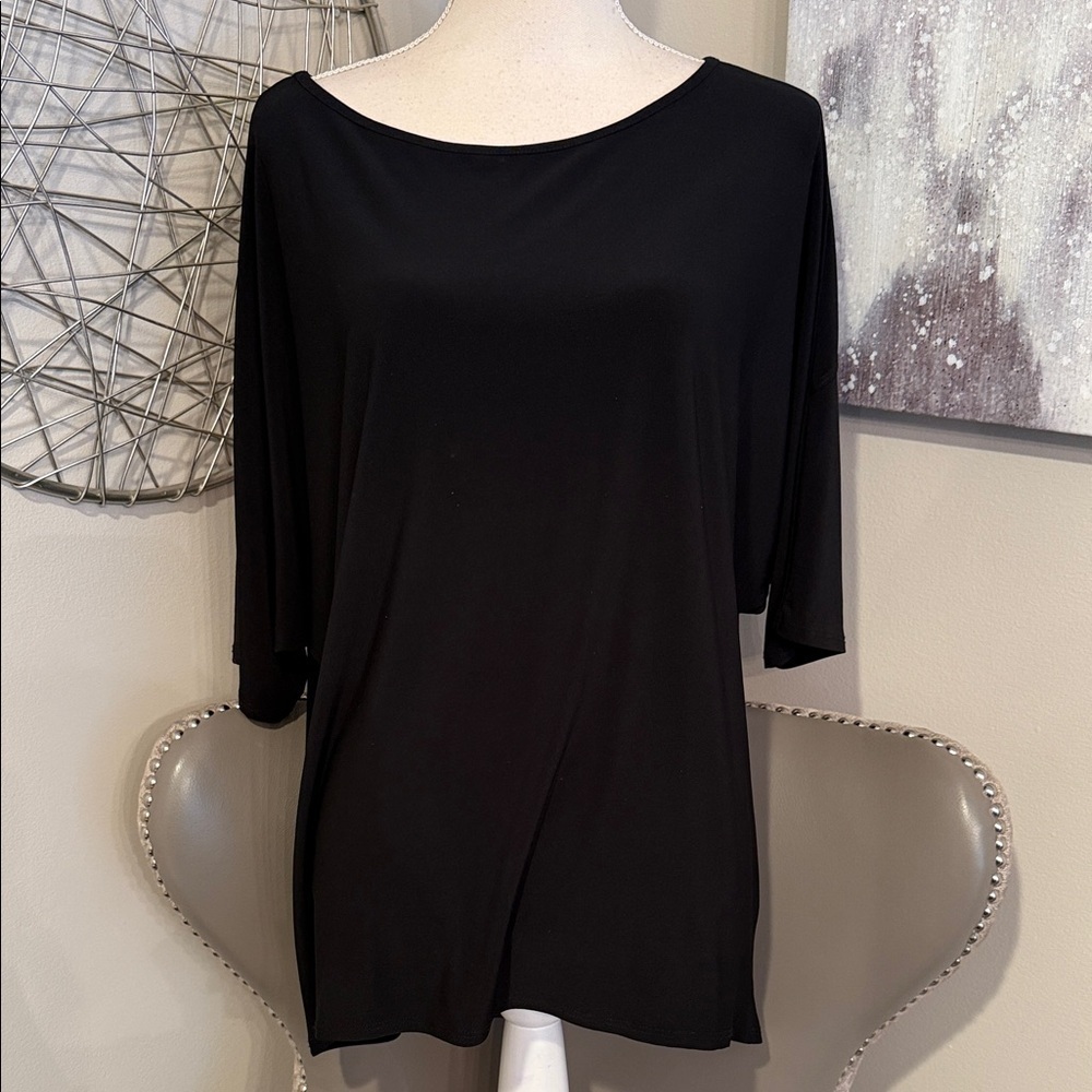 Classic Black Women's Scoop Neck Top